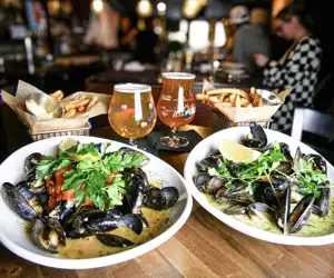 Mussel Mondays